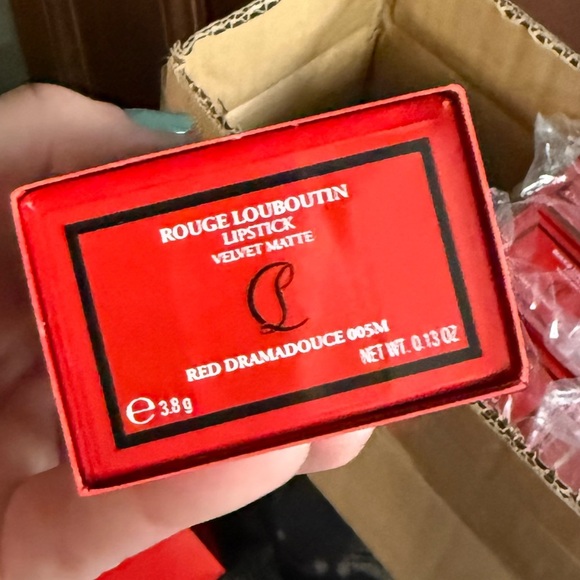 Christian Louboutin NEW in box Red Dramadouce 005M lipstick - Picture 3 of 5